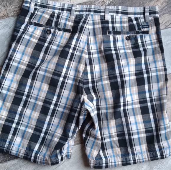 Chaps size 36 aid shorts - Picture 8 of 9
